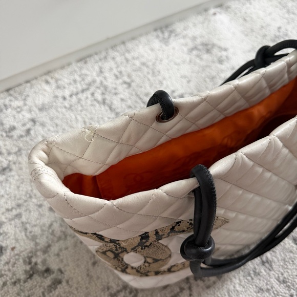 Chanel Cambon Line Large Tote Bag Leather Tote Bag - Picture 4 of 16